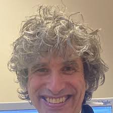 Good morning! Meet Lolly. She works in the NHS as a Paediatric Nursery  Nurse (PNN)