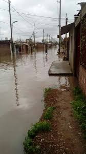 Turdera es uno de los barrios residenciales de lomas de zamora, que está atravesado por una de las arterias principales de la localidad bonaerense, la avenida hipólito yrigoyen. Barrio Obrero Santa Catalina Inundado Por Completo Lomas De Zamora