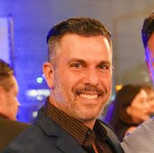 How can I find living relatives in Potenza, Italy?