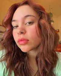 Alexis Caputo's Instagram, Twitter & Facebook