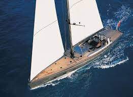 Fast Cruising Sailboat Luxury Sailing Super Yacht Deck Saloon Wally B 32 72m 107 4 Wally Sailing Yacht Sailing Cruises Wally Yachts