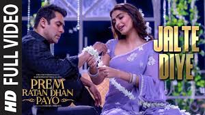 Jalte Diye Lyrics Prem Ratan Dhan Payo Harshdeep Kaur Shabab Sabri Lyricsflute Com Diye jalate hain, ful khilate hain badi mushkil se magar, duniya men dost milate hain. lyrics