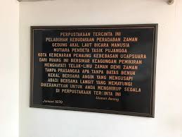 So please help us by uploading 1 new. Sajak Oleh Usman Awang Terletak Di Depan Perpustakaan Utama Universiti Malaya Untuk Pembukaannya Malaysia