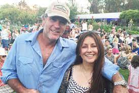 What if you could purchase one holster that can quickly and easily transform into a variety of carry positions? Robert Taylor Longmire Imgur