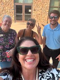 We had a great turnout at our “Meet the New Principal” event to welcome Mr.  Dotson! Thanks to all who were able to attend 🎉