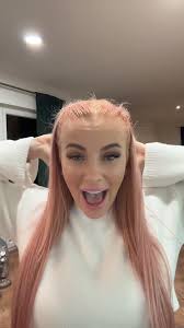 New hair don‘t care😝😍!!! #viral #fürdich #foryou #foryoupage #fyp #fy  #funny #funnyvideos #couplecomedy #couple #comedy #coupledance