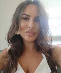 Clicca Mi piace! IRES premiale, Forza Italia: “Più investi, più assumi,  meno paghi”: Anna Tortora (FI): “Misura strategica, una grande opportunità  per il Sud e per la Campania” Sirignano, 13 Agosto