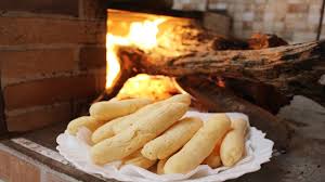 Biscoito De Polvilho Assado No Forno A Lenha Receita Melhor Bolo Que Existe Bolo Frito Feito Pela Mamae No Fogao Receitas Receitas Portuguesas Receitas Deliciosas