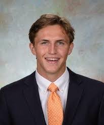 Kyla Singleton's Instagram, Twitter & Facebook