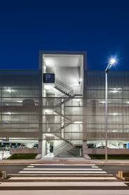 Gallery Of Parking Building Jaam Sociedad De Arquitectura 6 Parking Building Parking Design Parking Lot Architecture