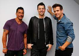 New kids on the block (zh); New Kids On The Block Sell Out Fenway Park The Boston Globe
