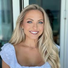 Molly Nickels and Turner Moss's Wedding Website