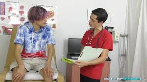 Footeux sucked in the infirmary - Taylor West & Zach Stevens — Free Gay porn  - GayXnow.com