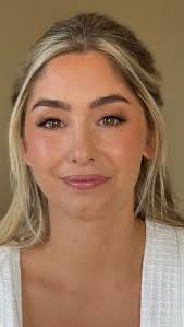 💍 Bridal Beauty Tip: Why not make your wedding celebration even more  special with gorgeous makeup for the rehearsal dinner too? 🌸, Doing your  makeup for both the rehearsal and the big day gives you ...