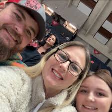 Brandy Renee Wyatt updated her profile picture.