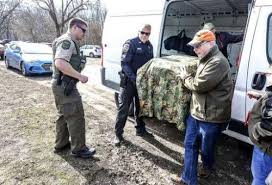 Bald eagle rescued by Illinois police returns to the wild