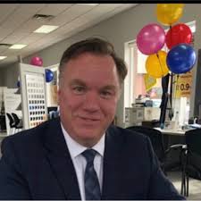 These photos were taken a year apart. I was pretty down with how I felt. I… 