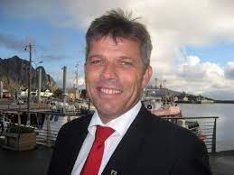 Bjørnar skjæran har besøksadresse selnes, 8735 stokkvågen. Arbeiderpartiet Bjornar Skjaeran Bjornar Skjaeran Innstilles Som Ny Nestleder I Arbeiderpartiet