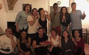 A filomena cautela, a benedita pereira, a joana solnado, o rodrigo saraiva, o joão catarré, o tiago aldeia e o manuel moreira. Atores Dos Morangos Com Acucar Voltam A Reunir Se Veja A Foto