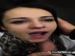 Films x gratuits de couples qui réalisent leur fantasme sexuel dans un ascenseur. Elle Avale Tout Dans L Ascenseur Eporner