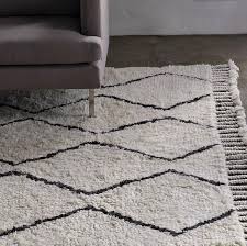 Black And White Moroccan Rug High Low Beni Ouarain Moroccan Rugs Met Afbeeldingen Tapijt Haken Interieur Tapijt