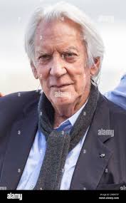 Award sutherland hi-res stock photography and images