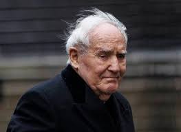 06 03 2023. London, United Kingdom. Sir Frederick Barclay arrives at the  High Court. A judge