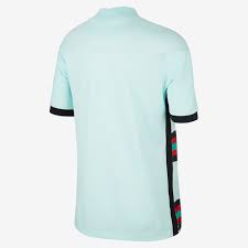 Scopri le poco prezzo originali maglia portogallo calcio outlet italia 2019, la maglie da calcio più completo e migliore prezzo online. Maglia Da Calcio Portogallo 2020 Stadium Per Ragazzi Away Nike It