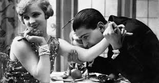 C'est un curieux personnage qui ne sait pas s'exprimer sigourney weaver n'ayant jamais fricoté avec un roi, elle préféra laisser tomber l'affaire. Les Fondamentaux De La Seduction Pour Etre Irresistible Marie Claire