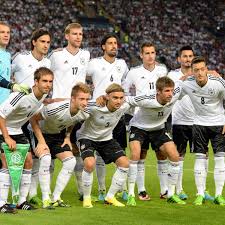 Die südamerikaner waren überlegen, konnten ihre chancen aber nicht nutzen. Wm 2014 Anstosszeiten Von Deutschland Spielen In Mesz Fussball
