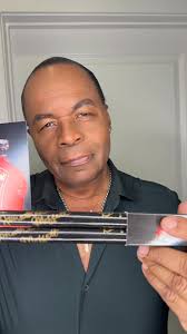 Michael Jackson's Drummer Jonathan Sugarfoot Moffett Performs "Beat It"