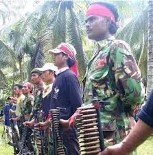 Ratusan dilaporkan cedera dalam pertempuran pada isnin di jerusalem antara rakyat palestin dan pasukan keselamatan israel di ambang perarakan ulang tahun kemenangan israel atau dikenali sebagai. Raja Berita Perang Posts Facebook