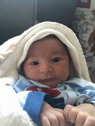 ابني عمر.. تأكدت بنسبة 98% إصابته بمرض وراثي خطير، يسمى باللغة العربية  (ضمور العضلات الشوكي