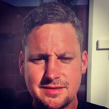 Andrew Thomas (@AndrewThomas05)