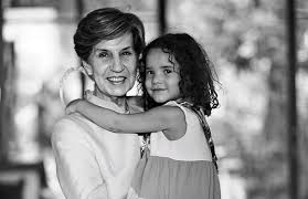 Check spelling or type a new query. Los 70 De Isabel Allende La Tercera