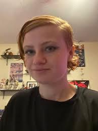 am i the only person that has autism that's goth?