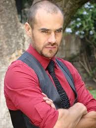 Jorge Poza's Instagram, Twitter & Facebook