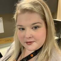 70+ perfiles de «Krysten»