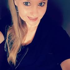 Melissa Beals (@melbeals)