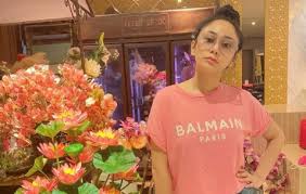 Tunangan boy william ini mengaku pernah ditipu saat membeli bunga di toko milik denise chariesta. Potret 2 Rumah Selebgram Denise Chariesta Baruaja