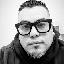 HAMBURG BOY WHO LOVES JESUS IN NEED OF COMMUNITY'S SUPPORT 💔  Prince-Matthew has been adjusting to life in a new country, in a new town,  new schools, and all of the things