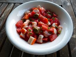 Une Salade Originale De Tomate Pasteque Crevettes Gourmicom Recettes De Cuisine Recette Recette Tomate