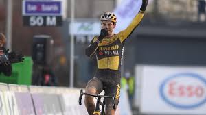 La compétition a eu lieu le 10 novembre 2019 2019 à silvelle en italie. Cyclo Cross Wout Van Aert En Demonstration Au Championnat De Belgique Eurosport