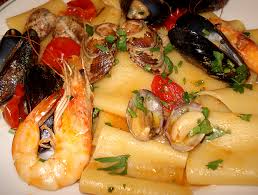 Il existe un nombre incalculable de versions : Recette Pates Italiennes Aux Gambas Et Fruits De Mer