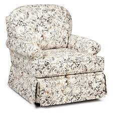 Pin By Pamela Hellemeyer On Daydreaming I Live In These Homes In 2020 Upholstered Accent Chairs Chelsea Home Furniture Furniture