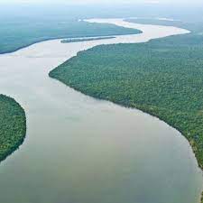 Difference Entre Un Fleuve Et Une Riviere