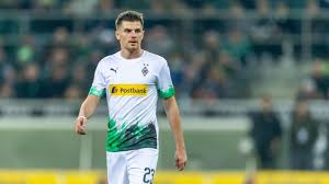 In the game fifa 20 his overall rating is 78. Frank Mill Reloaded Oder Der Unglaubliche Fehlschuss Des Jonas Hofmann