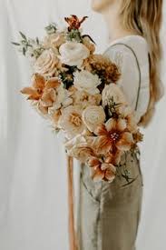 As flower growers, florists, and designers continue to pivot into 2021, they share what flowers are working within a color palette and 'feeling' in lieu of specific flowers will allow your florist to create the 42 insanely stunning spring wedding bouquets. 170 Spring Wedding Flower Inspo Ideas Spring Wedding Flowers Spring Wedding Wedding