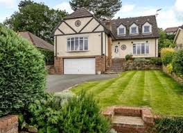 Contact our residential property specialists for more information about the property. 5 Bedroom House For Sale In Midlake House Hillock Lane Gresford Wrexham Ll12 Fisher German