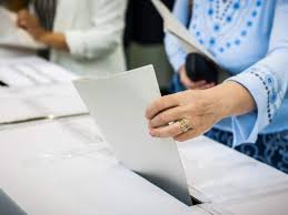 Ora 15:00 prezenta la vot la ora 15:00 a fost de 27,68%. Europarlamentare 2019 Care Este In Timp Real Prezenta La Sectiile De Vot